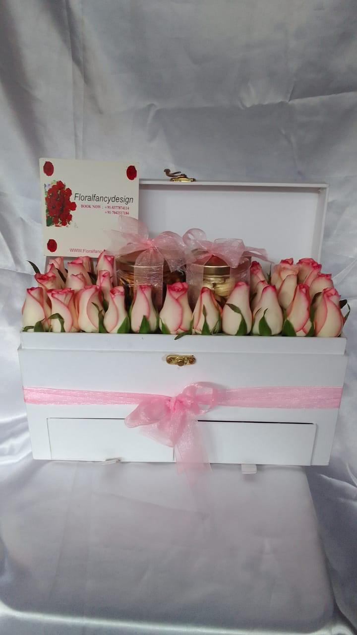 Double Door Gift with Flowers Delivery,
Sector 53, Noida,
Grand Entrance Gifts,
Surprise Gift Delivery,
Fresh Flower Arrangements,
Noida Gift Delivery,
Special Occasion Surprises,
Unique Gift Ideas,
Elegant Floral Gifts,
Same-Day Gift Delivery