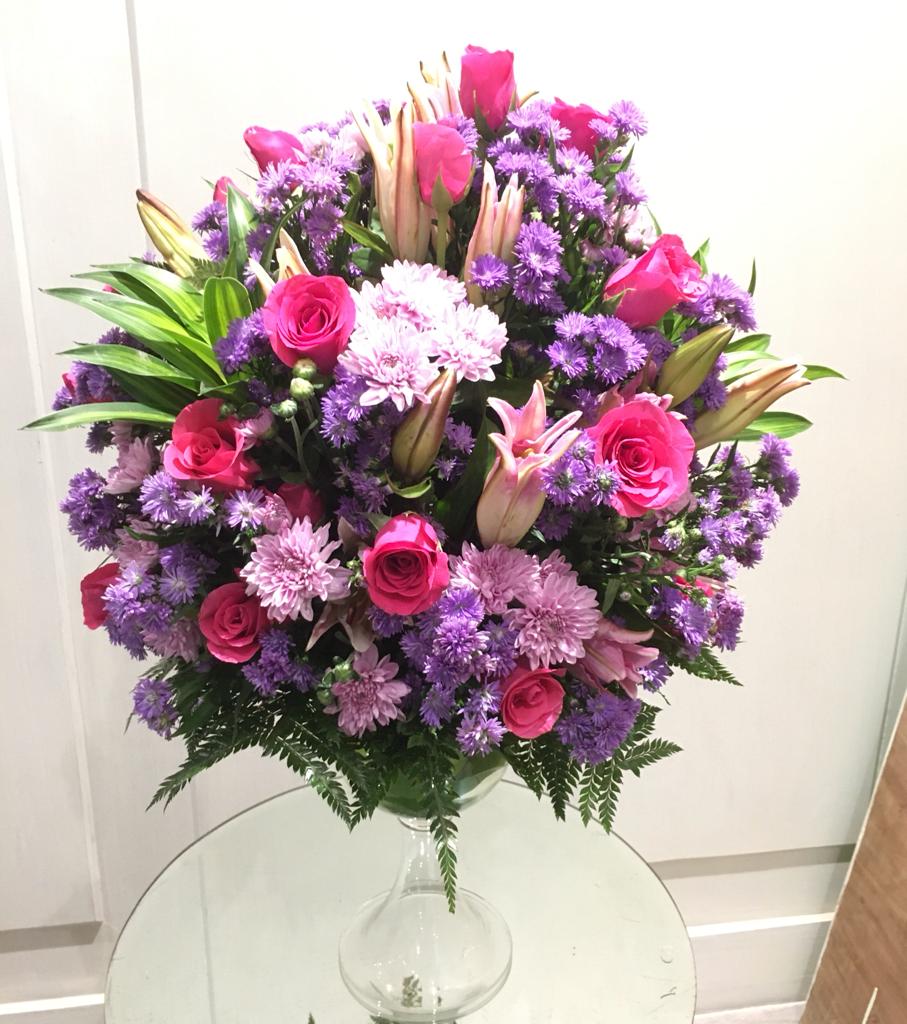 The Bloom Room Sector 52 Noida, Flower delivery in Sector 52 Noida, Sector 52 Noida florist, Fresh flower arrangements Noida, Online flower delivery Noida, Birthday flowers Sector 52, Anniversary flower bouquets Noida, Same-day flower delivery Noida, Flower shop in Sector 52, Noida flower delivery service



