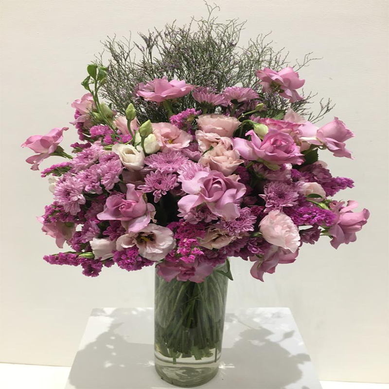Trendy Flowers Delivery,
Sector 32, Noida,
Stylish Floral Arrangements,
Contemporary Flower Bouquets,
Fashionable Blooms,
Noida Flower Shop,
Floral Trends,
Chic Flower Delivery,
Modern Floral Decor,
Same-Day Flower Delivery